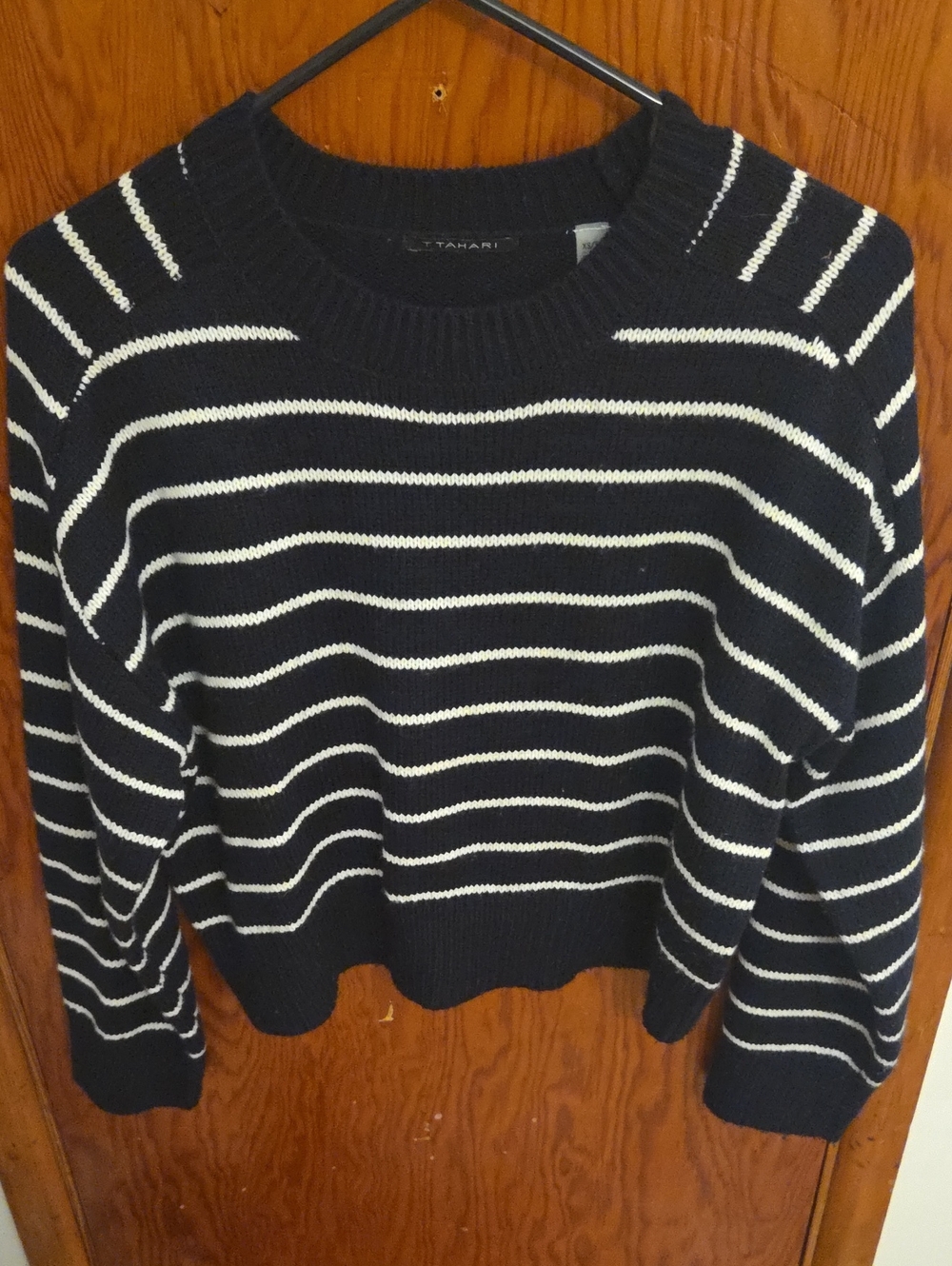 Tahari Navy Blue White Striped Knit Crewneck Sweater XS Pullover Long Sleeve
